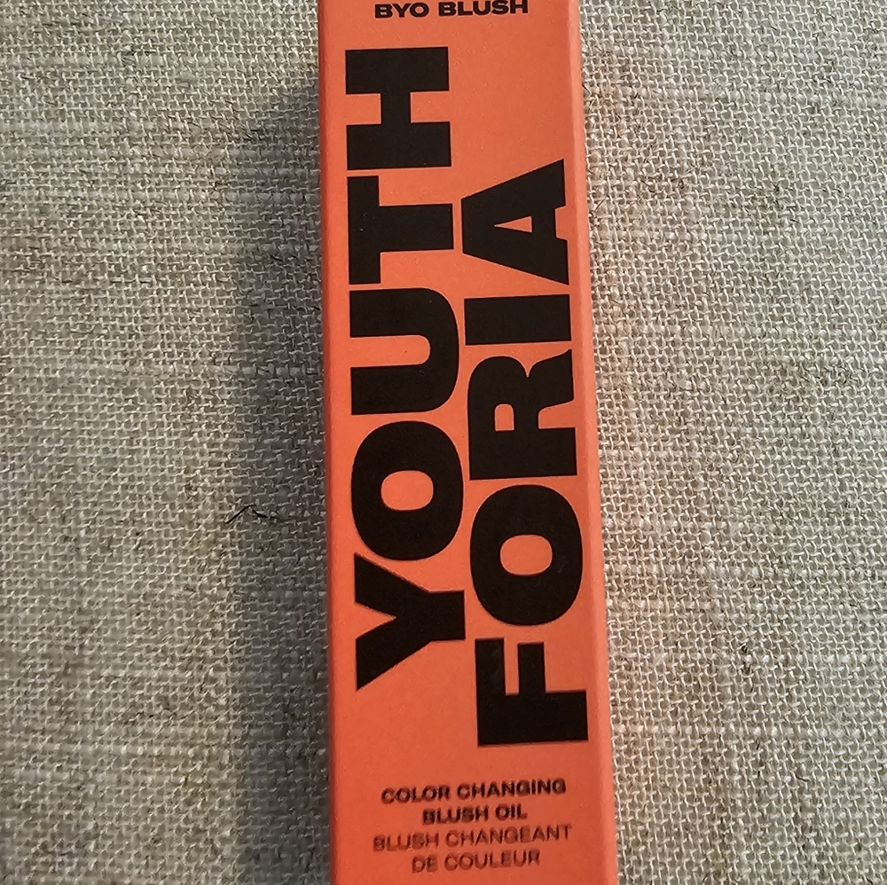 Youth Foria Color Changing Blush Oil. New. .21 Oz.